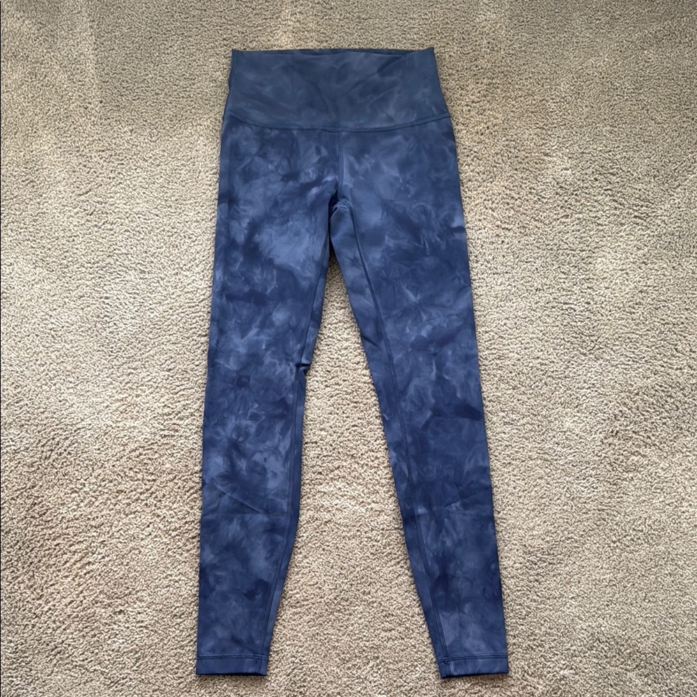 Lululemon Blue Tie-Dye Wunder Train High-Rise Tight 25" Leggings